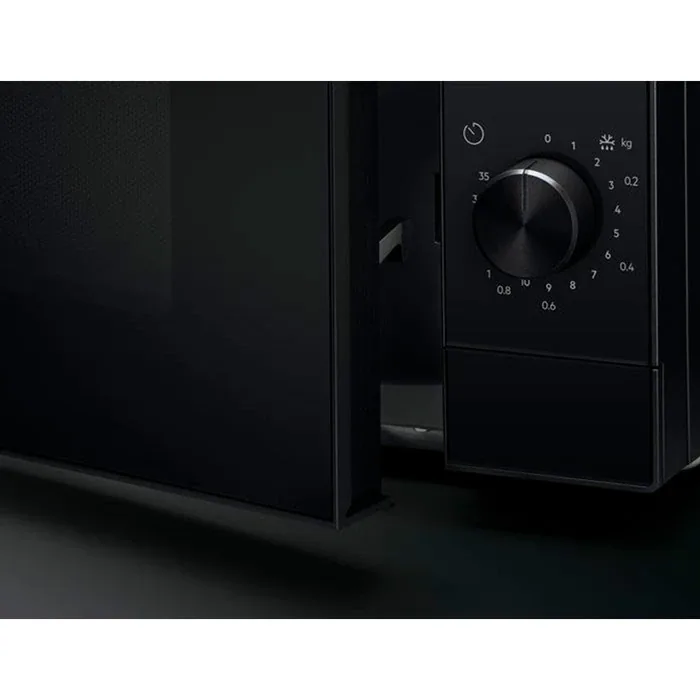 Зображення товару Мікрохвильова піч Electrolux EMZ421MMK 3