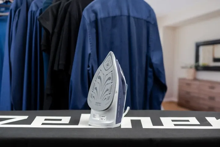 Зображення товару Праска Zelmer ZIR Cobalt3