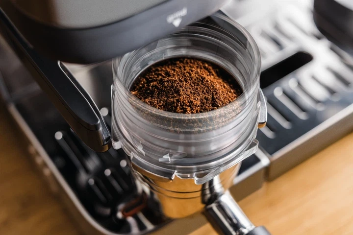 Зображення товару Кавоварка еспресо NINJA Luxe Cafe Essential ES601EU9